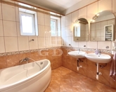 Eladó családi ház Budapest XVII. ker 149 900 000 Ft