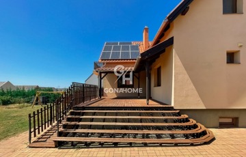 Eladó családi ház