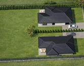 Új építésű ikerház Balatonakarattya központjában