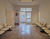 Kiadó iroda/üzlethelyiség Székesfehérvár 740 000 Ft