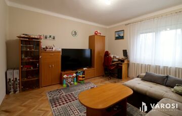 Eladó családi ház