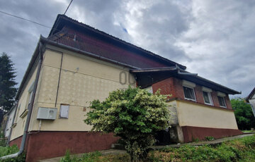 Eladó családi ház