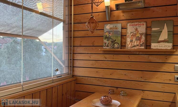 Eladó prémium minőségű lakóingatlan teljes berendezéssel Balatonalmádiban!                                 