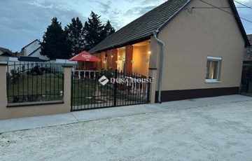 Eladó családi ház