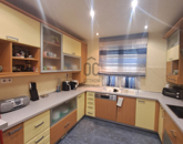 Eladó családi ház Debrecen 222 000 000 Ft