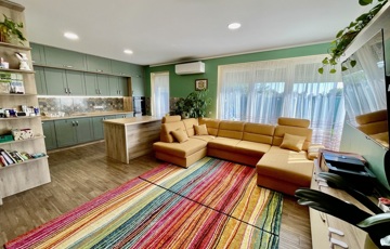 Eladó családi ház