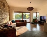 Kiadó családi ház Üröm 600 000 Ft