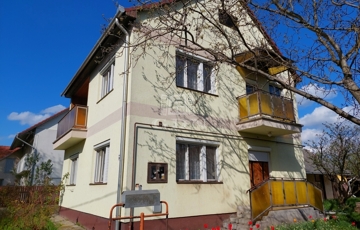 Eladó családi ház