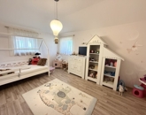 Eladó családi ház Pécs 289 000 000 Ft