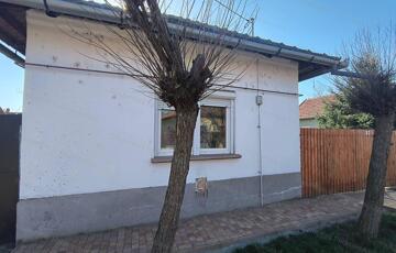 Eladó családi ház