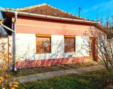 Eladó családi ház Békéscsaba 9 990 000 Ft