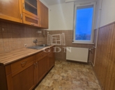 Eladó lakás Pétfürdő 29 999 999 Ft