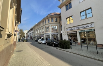 Kiadó iroda/üzlethelyiség