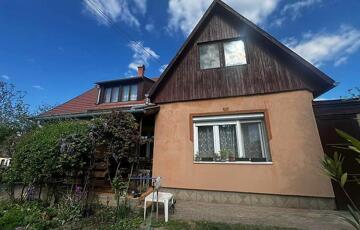 Eladó családi ház