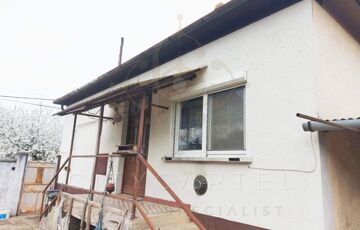 Eladó családi ház