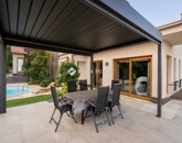 Eladó családi ház Pécs 460 000 000 Ft