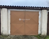 Kiadó garázs Pécs 25 000 Ft