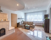 Eladó családi ház Nagykozár 225 000 000 Ft