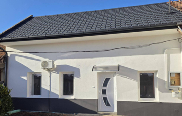 Eladó családi ház