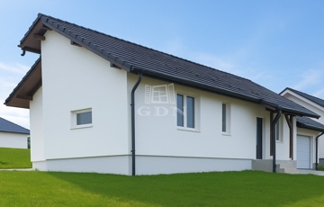 Eladó családi ház