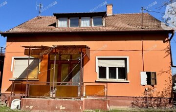Eladó családi ház