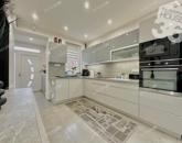 Eladó családi ház Kecskemét 119 000 000 Ft