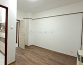 Eladó lakás Komló 16 900 000 Ft