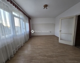 Eladó családi ház Pécs 79 900 000 Ft