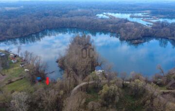 Eladó telek/földterület