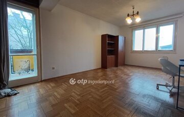 Eladó lakás