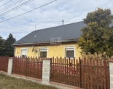 Eladó családi ház Bőny 24 900 000 Ft