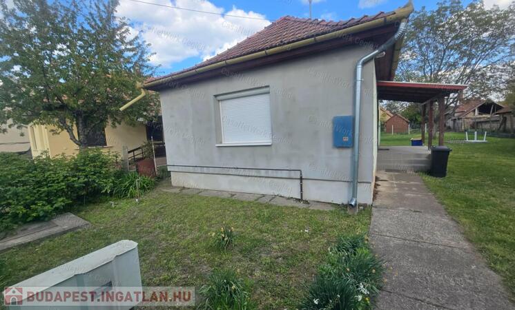 Kiadó családi ház Cegléden!                                 