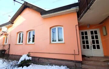 Eladó családi ház