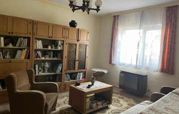 Eladó családi ház