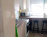 Jó állapotú panel lakás kiváló helyen