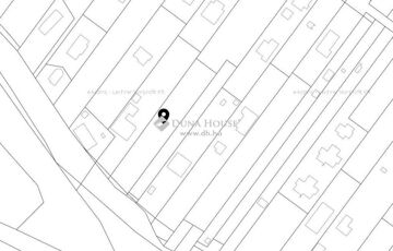 Eladó telek/földterület