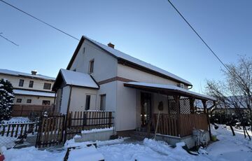 Eladó családi ház