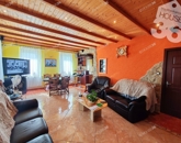 Eladó családi ház Jakabszállás 99 800 000 Ft