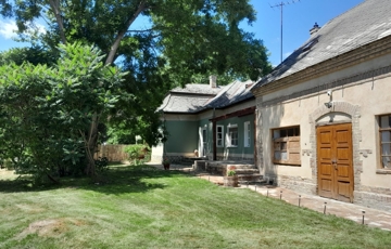 Kiadó családi ház