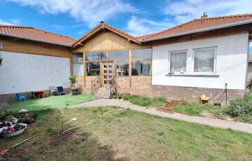 Eladó családi ház