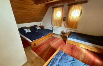 Kiadó családi ház