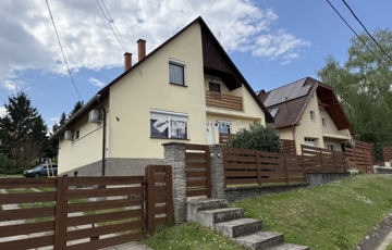 Eladó családi ház