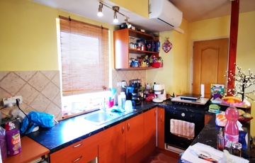 Eladó családi ház