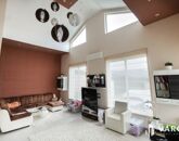 Eladó családi ház Csobánka 295 000 000 Ft