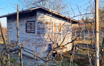 Eladó telek/földterület