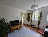 Felújított családi ház Únyon!