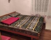 Eladó nyaraló a Balatonnál – közel a strandhoz!