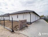 Eladó családi ház Székesfehérvár 94 500 000 Ft