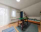 Eladó családi ház Velence 69 990 000 Ft