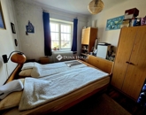 Eladó családi ház Pécs 33 400 000 Ft